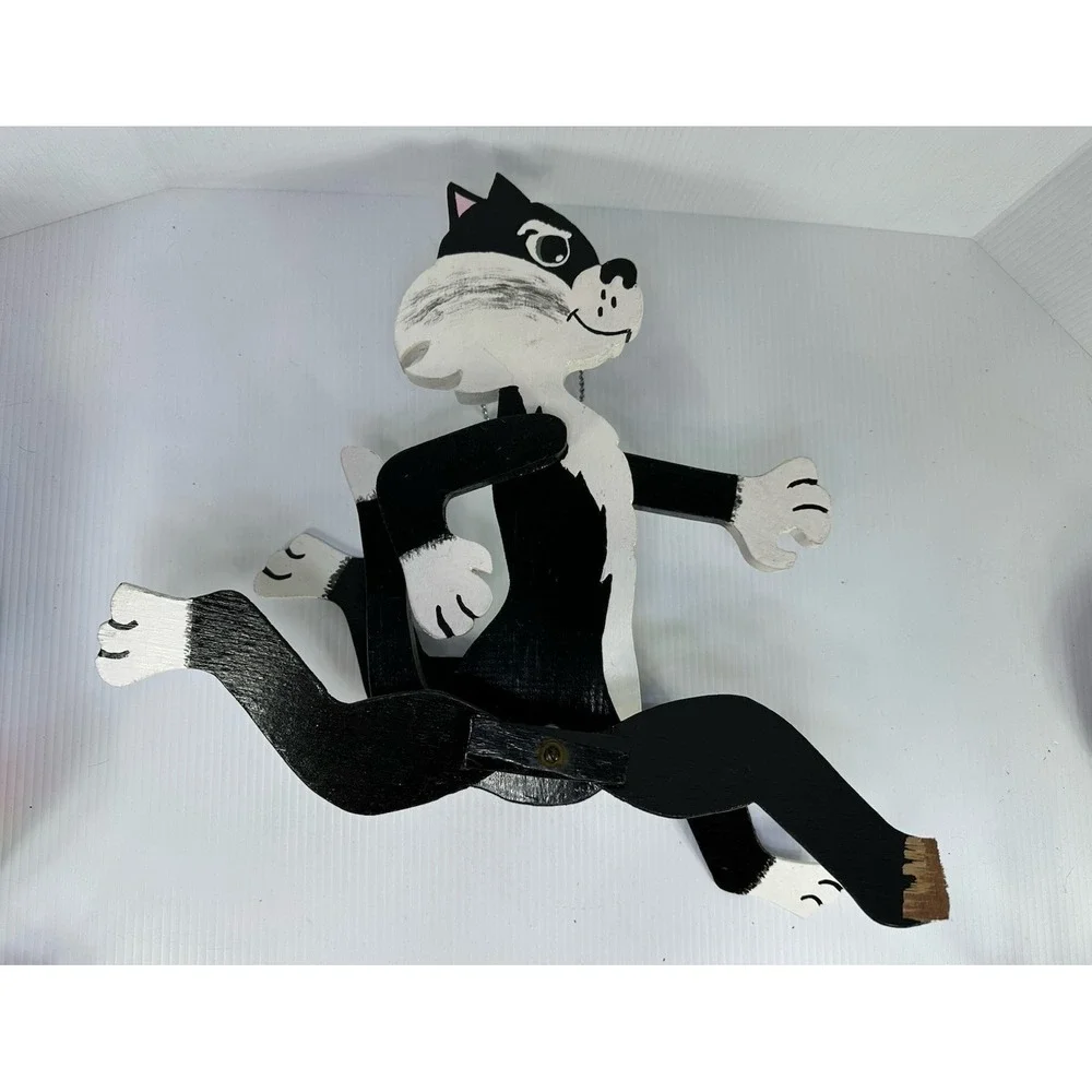 VTG Folk Art Wooden Whirligig Sylvester The Cat Cartoon Looney Tunes Yard Art
